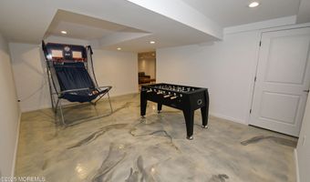 2102 Princeton Ct, Allenwood, NJ 08720