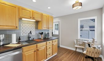 142 N Kellner Rd, Columbus, OH 43209