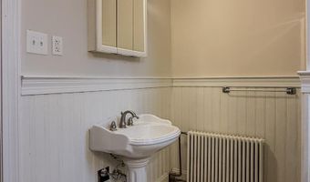 165 E MOUNT PLEASANT Unit 2Nd Floor 2Nd Floor, Ambler, PA 19002