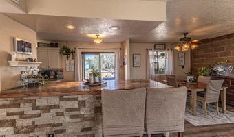 908 MOUNTAIN VIEW Dr, Aztec, NM 87410