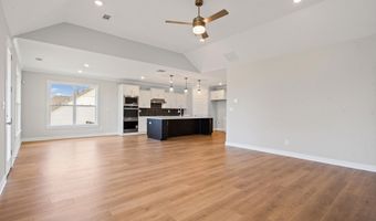 5835 LINDEN OAK Dr E, Arlington, TN 38002