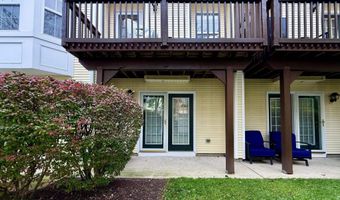 34 MARINA Dr, Bayonne, NJ 07002