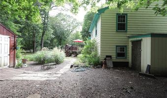 70 Lindley Ave, North Kingstown, RI 02852