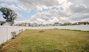 92 RIVER CLIFF Cir, Felton, DE 19943