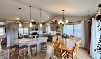 455 S Lucas St, Buffalo, WY 82834