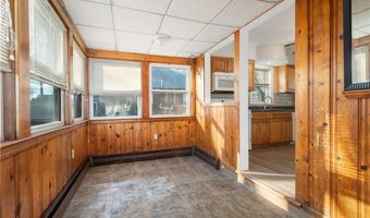 86 Sherwood St, Cranston, RI 02920