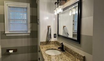 7935 Peacock Rd, Baker, FL 32531