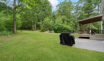 219 Fenner Hill Rd, Hopkinton, RI 02832