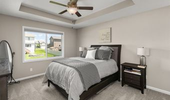 2706 NW 23rd St, Ankeny, IA 50023