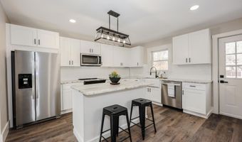 16 Church St, Belmont, NH 03220