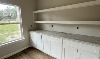152 Leatherwood Cir, Batesville, AR 72501