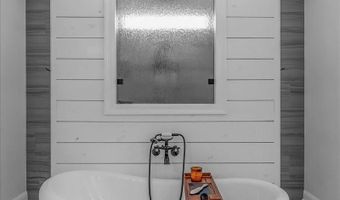 313 Rosedown Ln, Stonewall, LA 71078