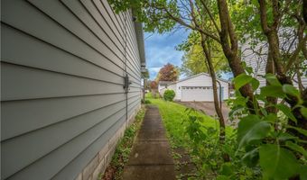4829 New Rd, Austintown, OH 44515