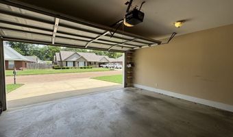 107 Acorn Ln, Batesville, MS 38606