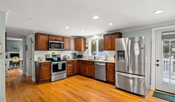 36 Mack Hill Rd, Amherst, NH 03031