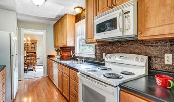 6013 SHAFFER Dr, Alexandria, VA 22310