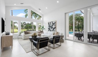 100 Glenbrook Ct, Atlantis, FL 33462