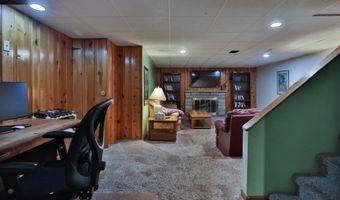 714 Island Ct, Columbus, OH 43214