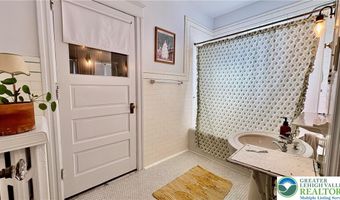 1527 W Turner St, Allentown, PA 18102
