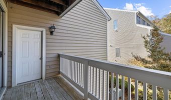 2004 PEGGY STEWART Way 204, Annapolis, MD 21401