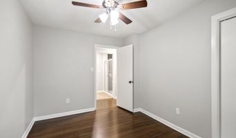 721 W Narroway St, Benton, AR 72019