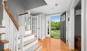 284 Bragg's Ln, Barnstable, MA 02630