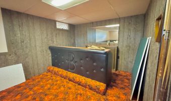 112 8403rd St SW, Bowman, ND 58623