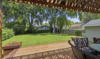 1126 W HARRIS St, Appleton, WI 54914