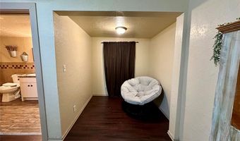 20973 US Highway 62 Hwy, Altus, OK 73521