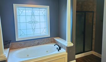 13140 Summerfield Dr, Athens, AL 35613