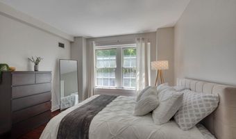 534 Beacon St 203, Boston, MA 02215
