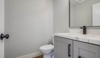 622 W Julianna B, Anaheim, CA 92801