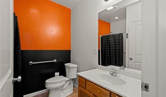 185 Dutch Glory Rd, Amity, PA 15311