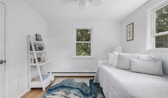 471 Annaquatucket Rd, North Kingstown, RI 02852