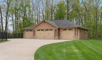 1200 N Hickory Ln, Angola, IN 46703