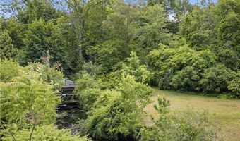 494 Woonasquatucket Ave 411, North Providence, RI 02911
