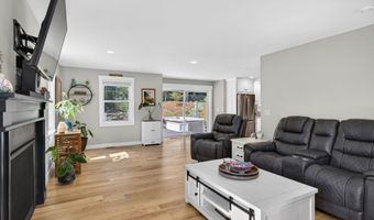 21 N Mason Rd, Brookline, NH 03033