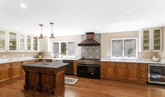 16112 BARNESVILLE Rd, Boyds, MD 20841