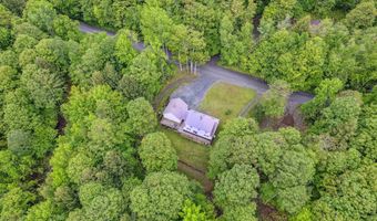 530 West Rd, Barnard, VT 05031