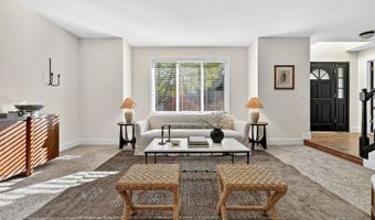 4823 S Crystal St, Aurora, CO 80015