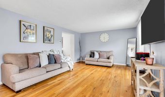22 Compass Ln, Barnegat, NJ 08005