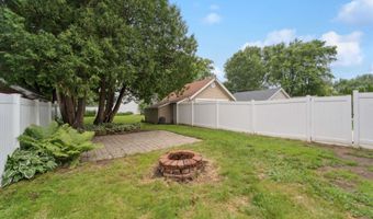1325 N ONEIDA St, Appleton, WI 54911