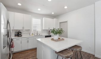 809 S Anaheim Blvd 101, Anaheim, CA 92805