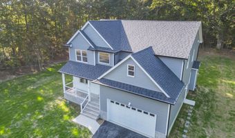 70 Seurat St, Barnegat, NJ 08005