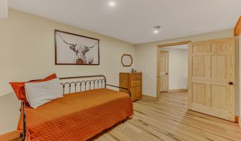 62 Isaax Fox Dr, Campton, NH 03223