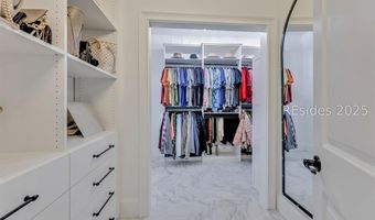 11 Bartons Run Dr, Bluffton, SC 29910