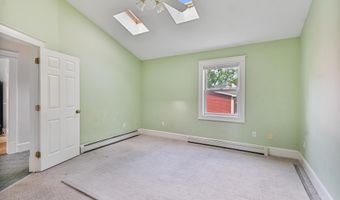 130 Ferguson Ave, Burlington, VT 05401