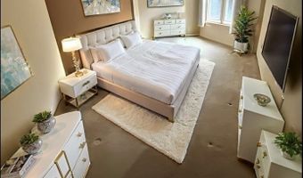 97 Anderer Ln 105, Boston, MA 02132