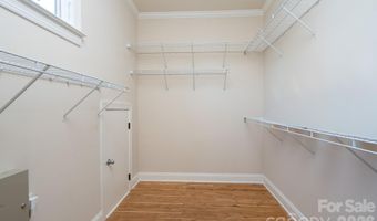 1617 Brook Rd, Charlotte, NC 28205