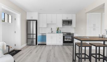 112 W Main St 4, Barnstable, MA 02630